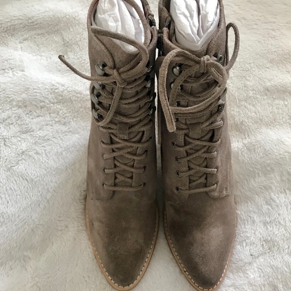 1 Size 7 left! Jeffrey Campbell Booties - Picture 8 of 8